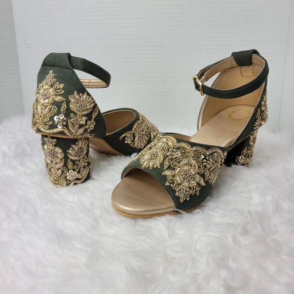 Green Handmade Bridal Heels, Zari Work Heels  Weeding Shoes - Picture 5 of 9